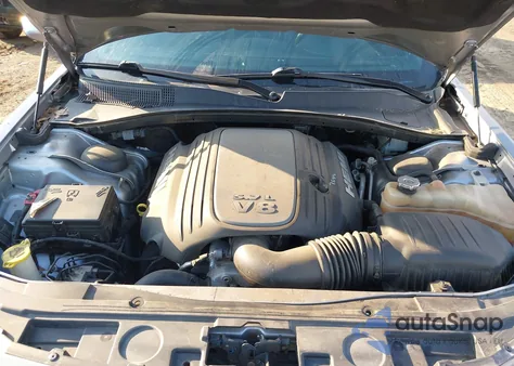 2018 Chrysler 300 300C z USA, uszkodzony, nr VIN 2C3CCAPT0JH227622